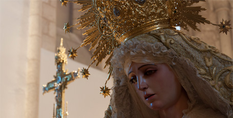 Cena - La Santa Cena Cambia Su Recorrido Para Evitar La Calle Carlos Vázquez