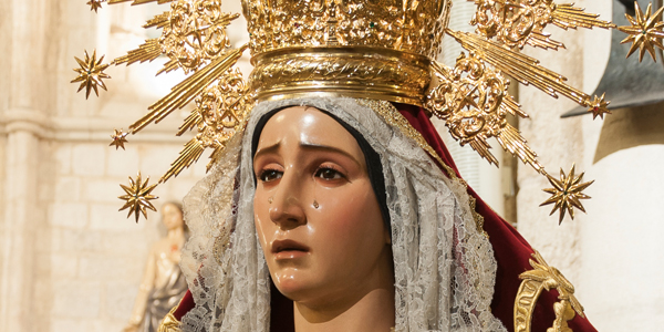 Real Cofradía De Nuestra Señora De La Soledad, Tercio De Los Siete Dolores, Santa Cruz En El Monte Calvario Y María Santísima De La Amargura Y San Juan Evangelista.