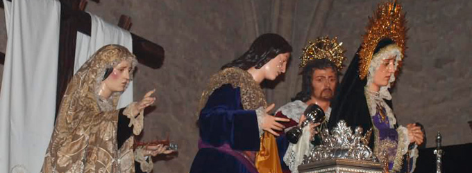 Soledad - LA HERMANDAD DE LA SOLEDAD COMPLETO SU ITINERARIO DESPUÉS DE DOS AÑOS.